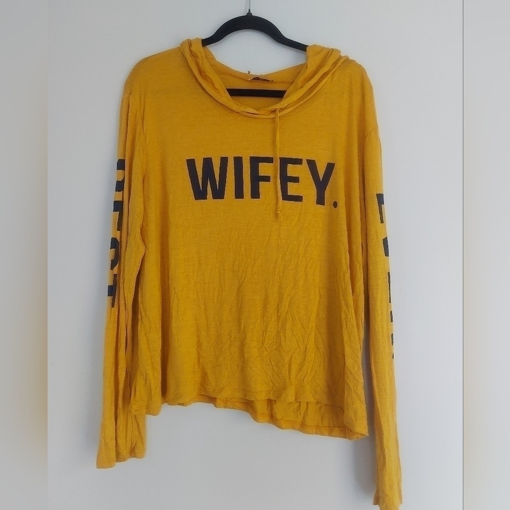 Best wifey  ever sweater